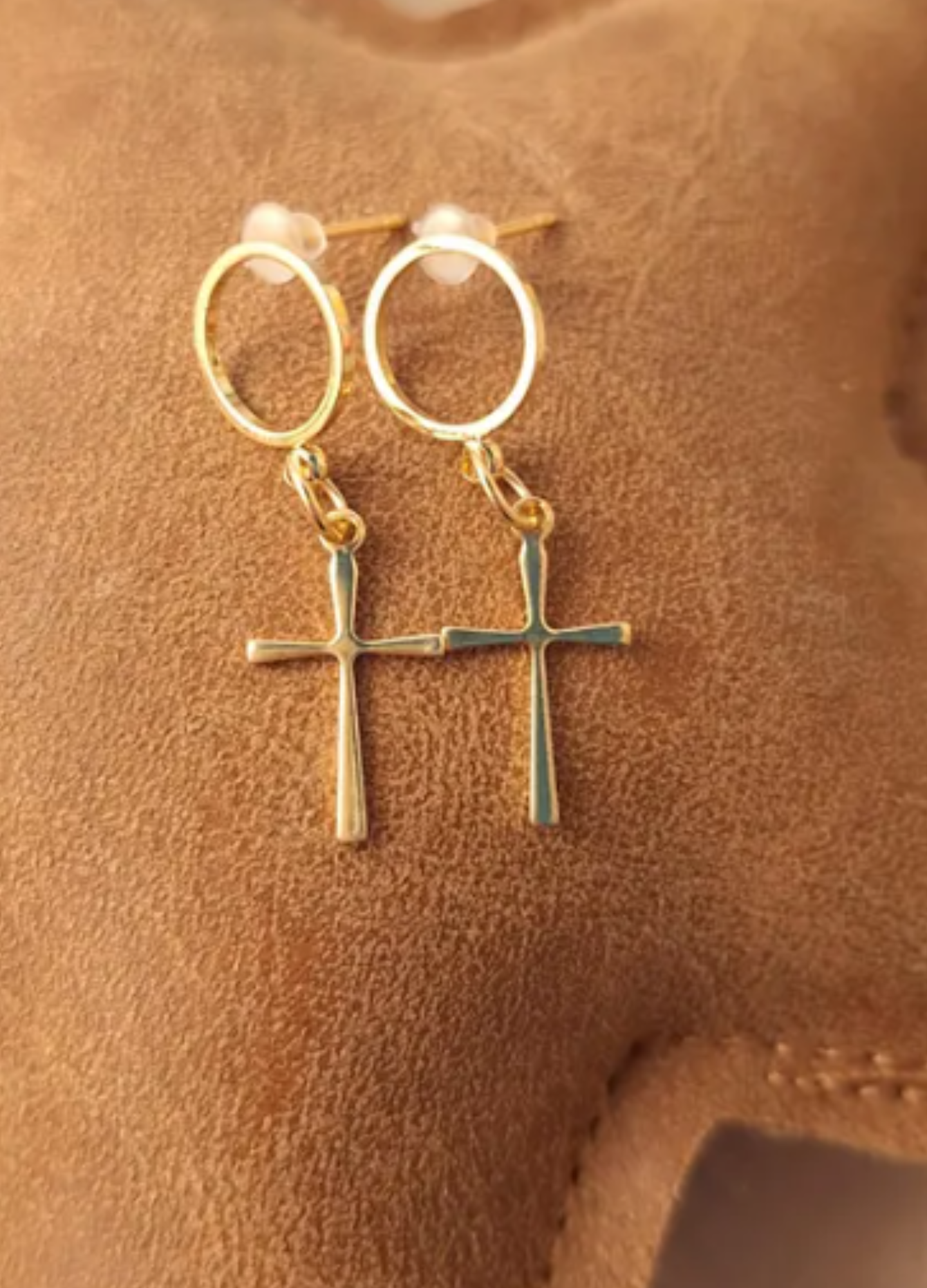 Schmuck: Ohrringe gold - Kreuz