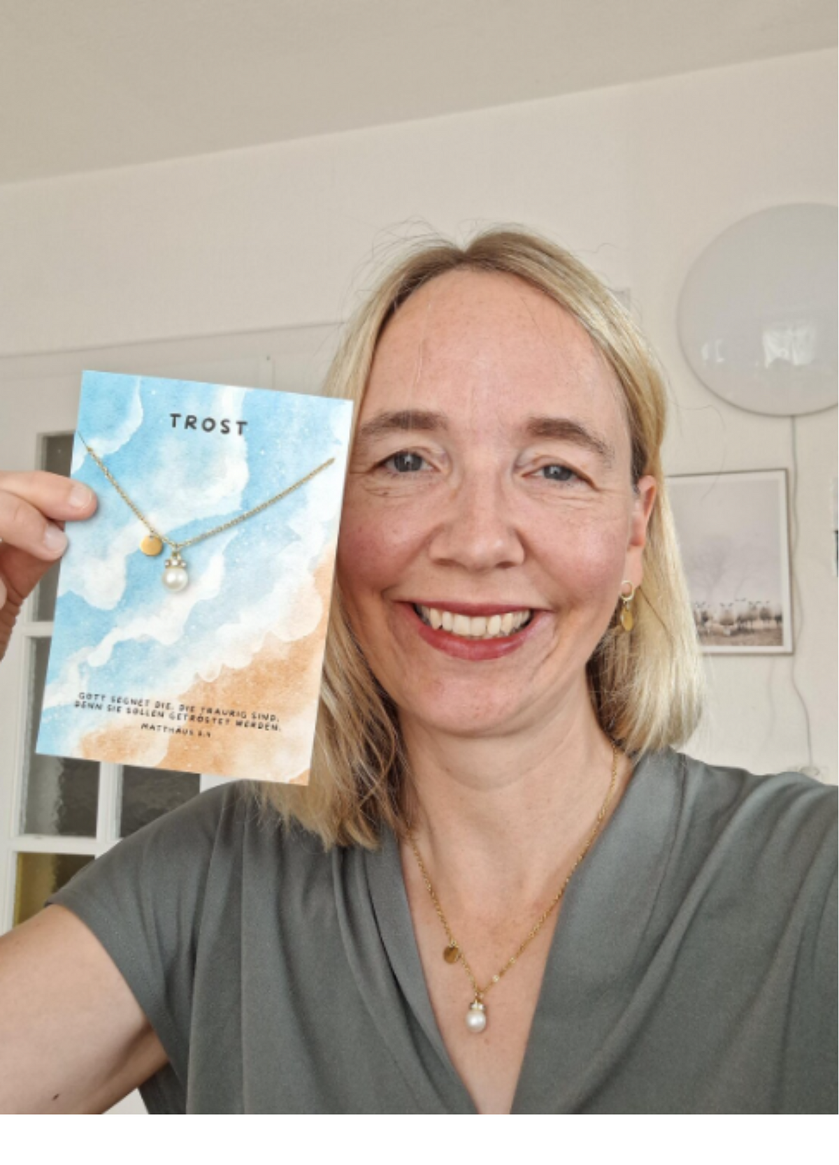 Schmuck: Halskette mit Karte - TROST